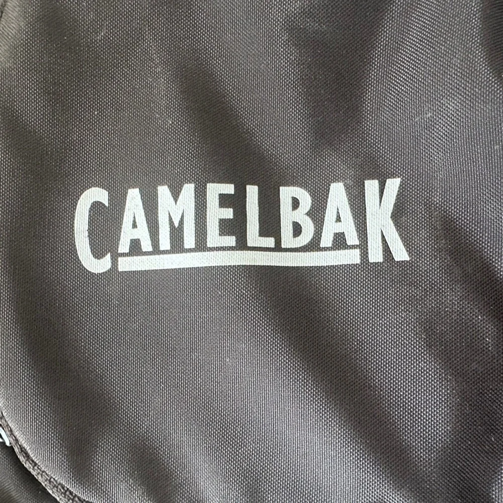 CamelBak Lobo Hydration Pack Black Gray MTB Cycling Backpack 3L Crux